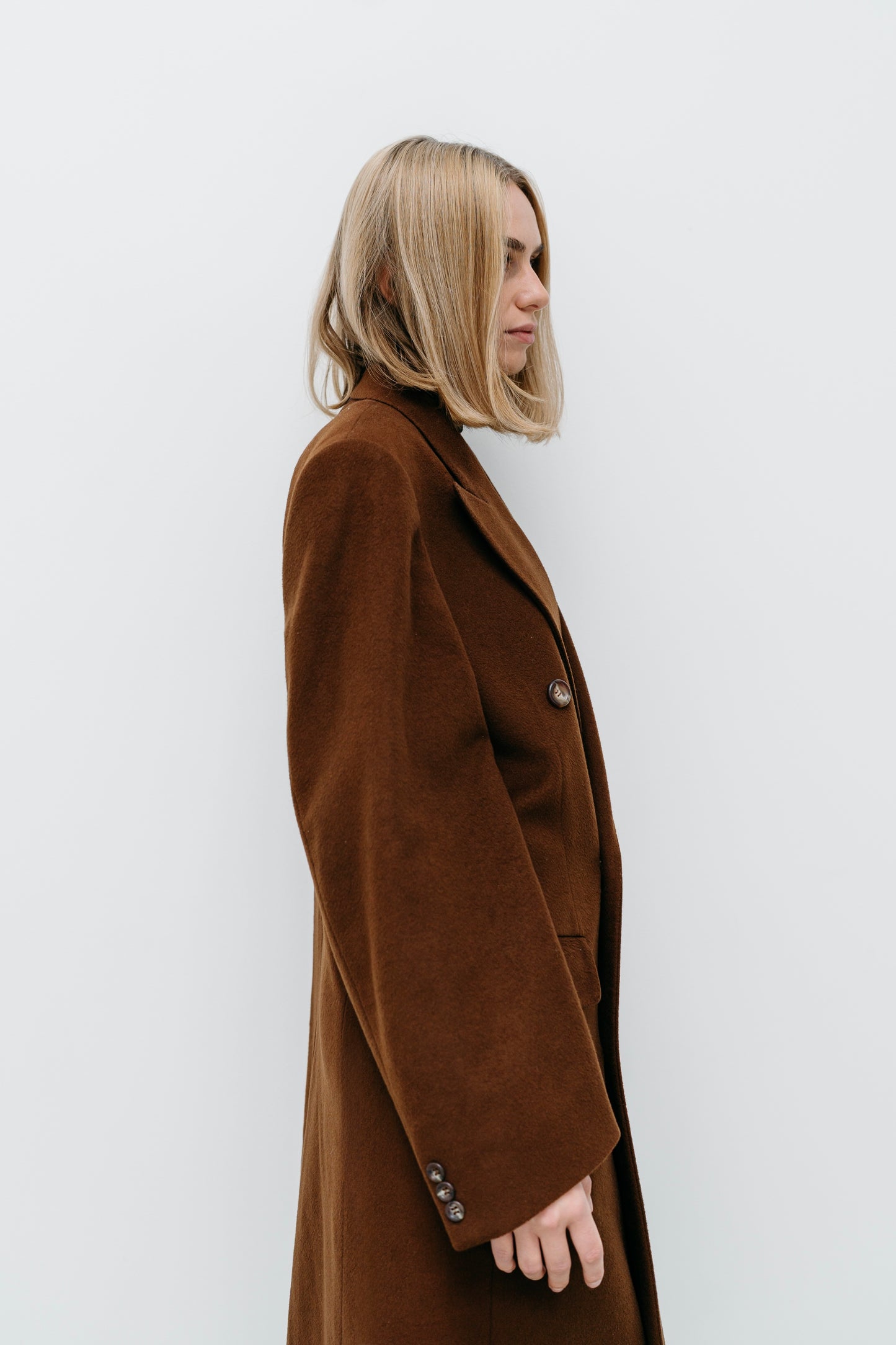 Long Brown Coat Vahram - Capsule No 01 (Female Vision)