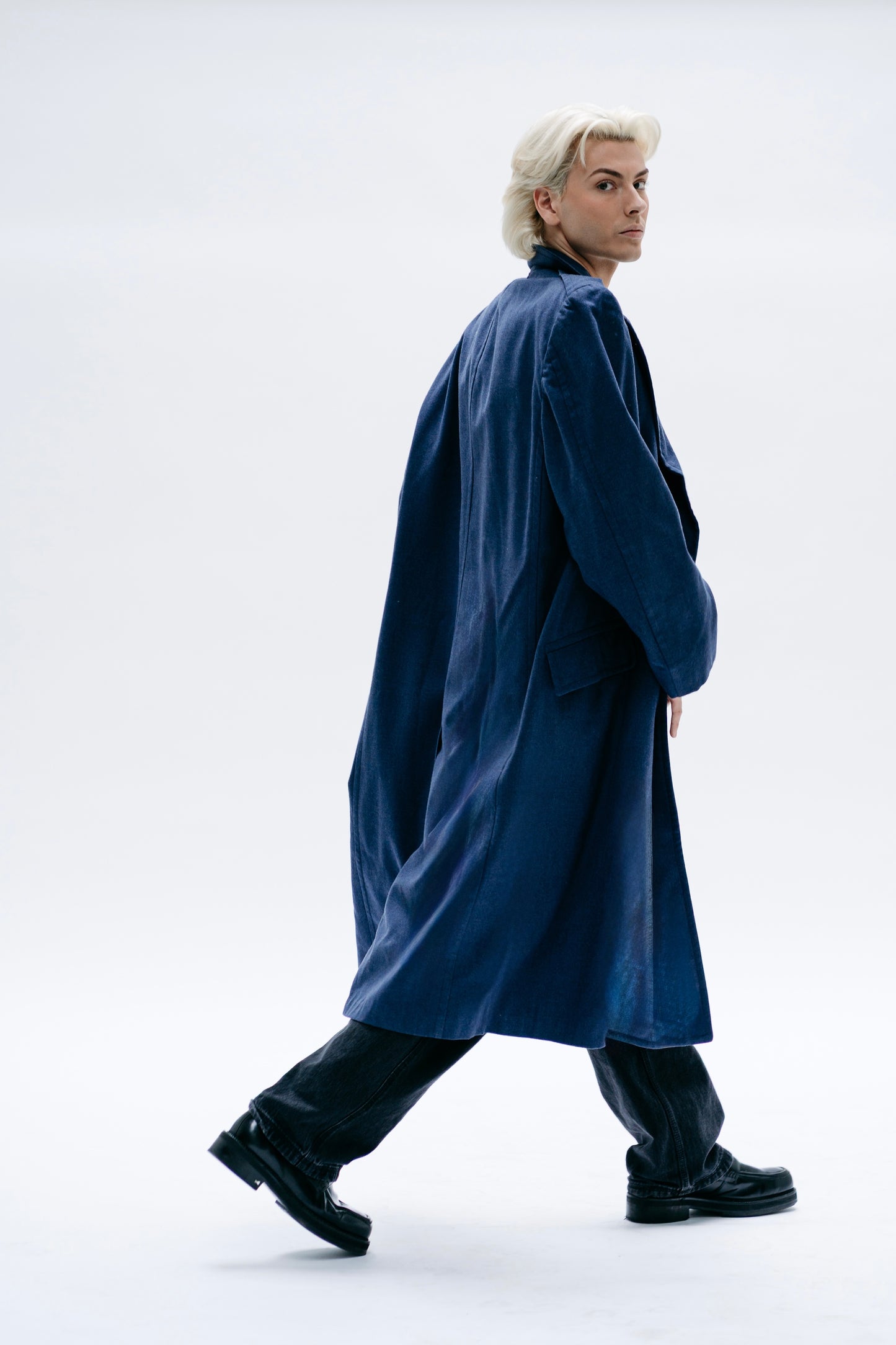 Long Blue Coat Norayr - Capsule No 01 (Male Vision)