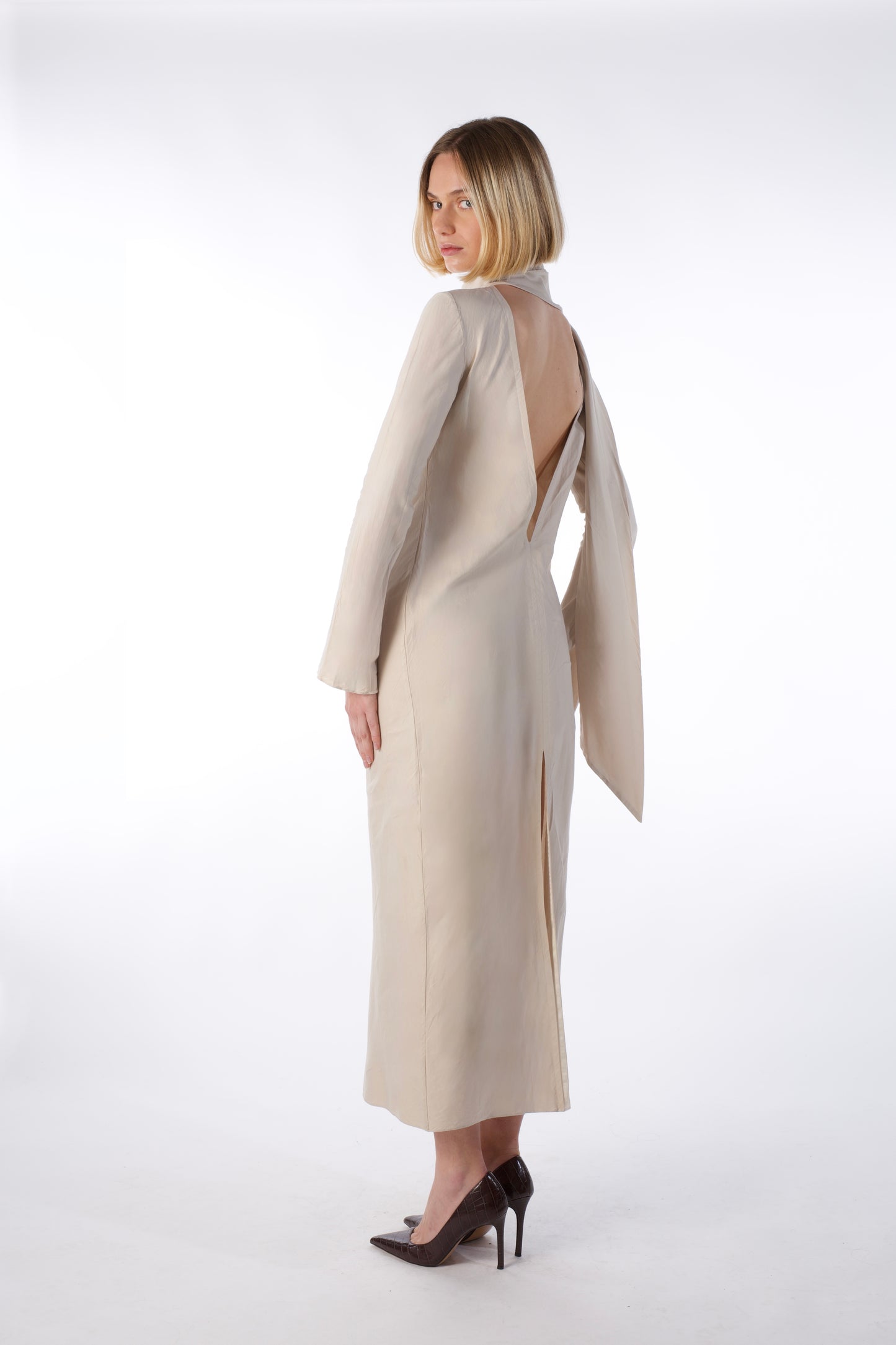 Horizon Arc Dress - Open Back Midi Dress
