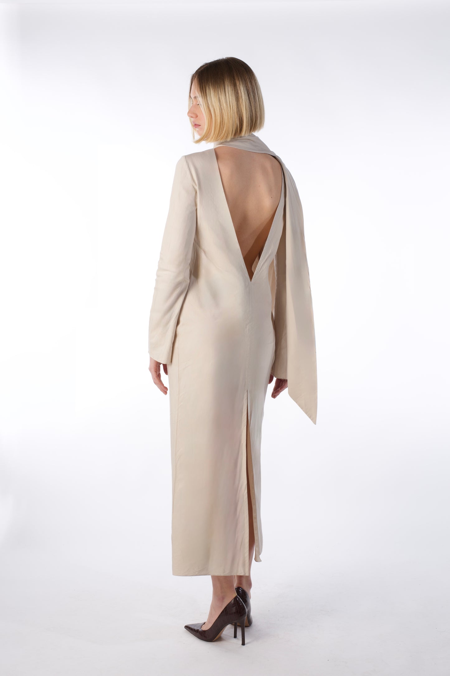 Horizon Arc Dress - Open Back Midi Dress