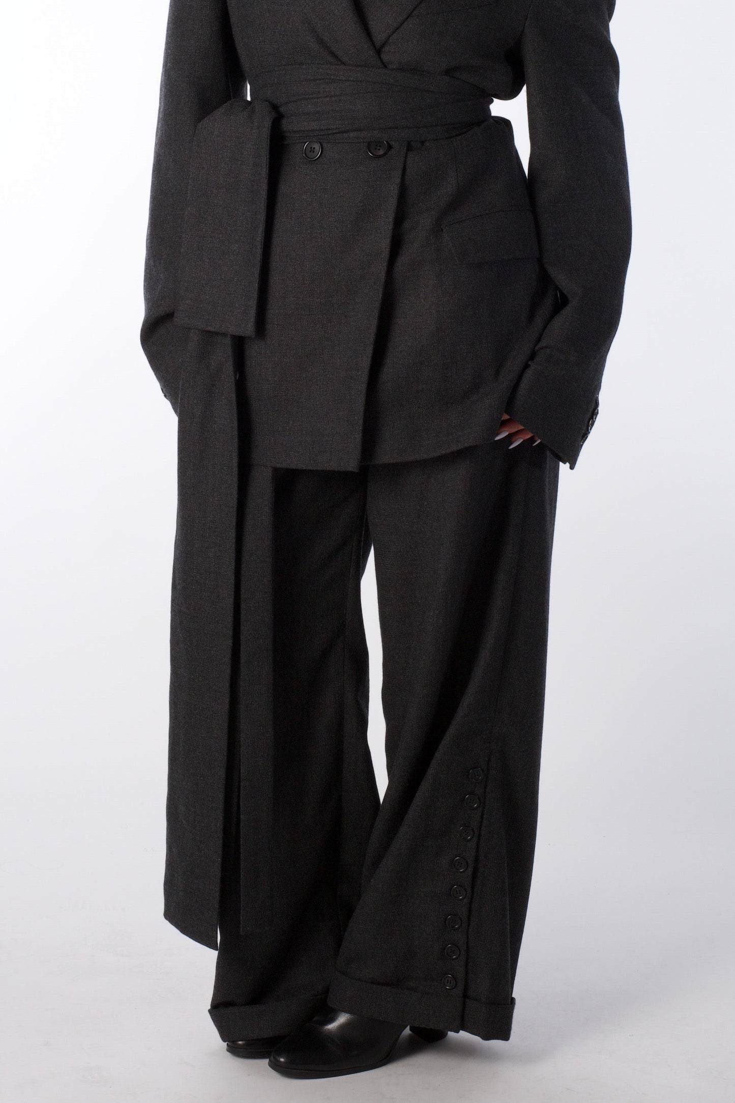 THE FRAME Trousers - Loose Wool Trousers ( Female Version )