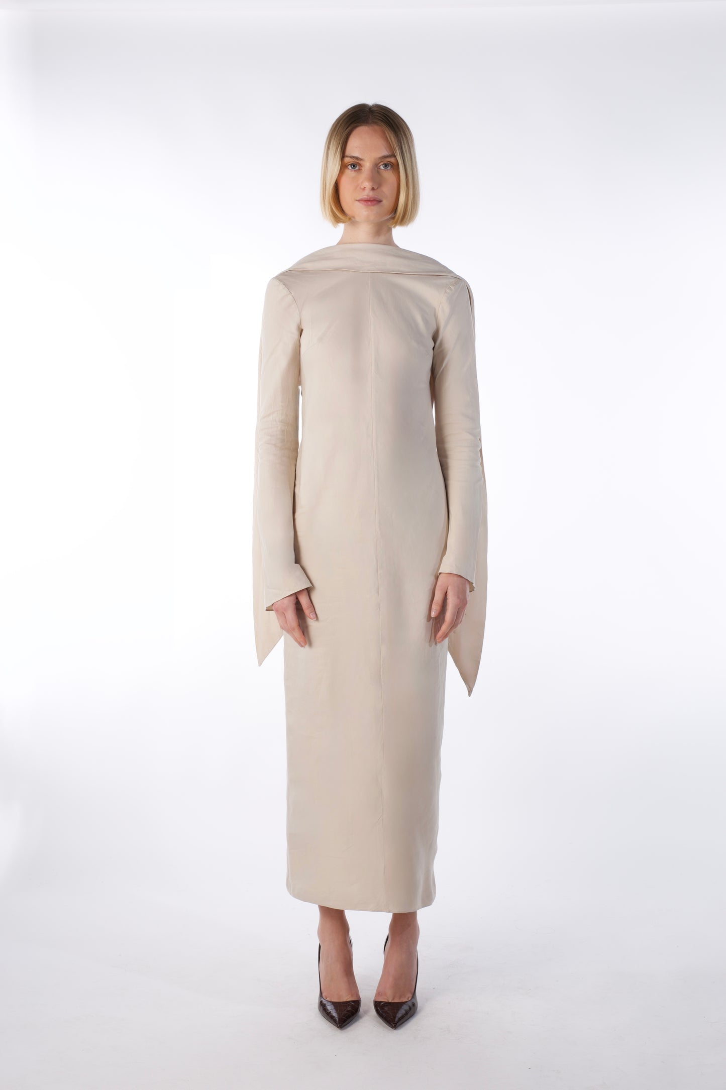 Horizon Arc Dress - Open Back Midi Dress