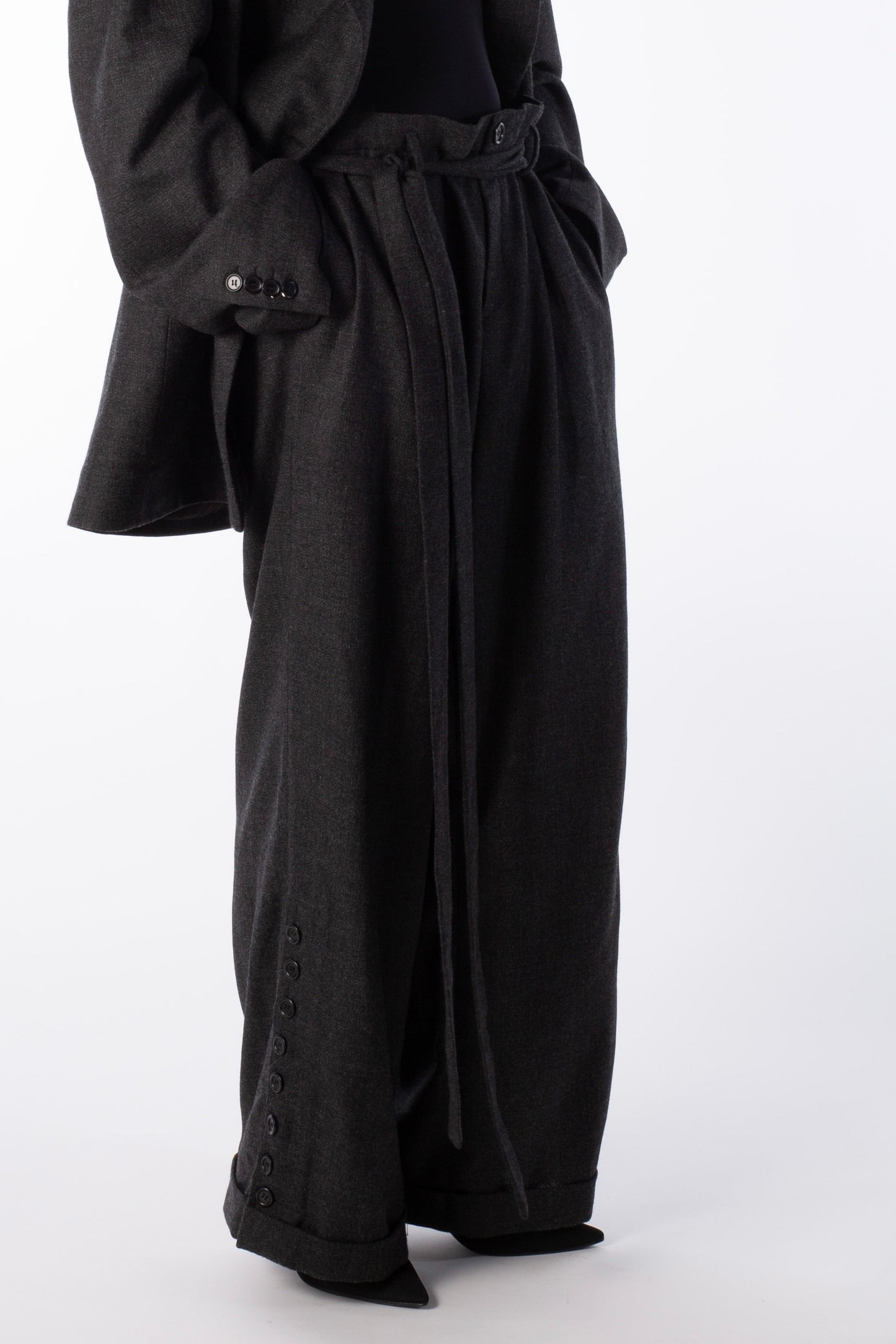 THE FRAME Trousers - Loose Wool Trousers ( Female Version )